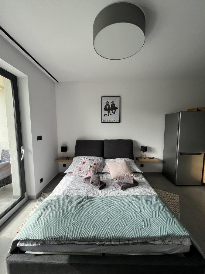 Apartament W Dolinie Sanu Lesko Exterior foto